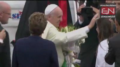 Papa Francisco es calurosamente recibido en Brasil. VIDEO