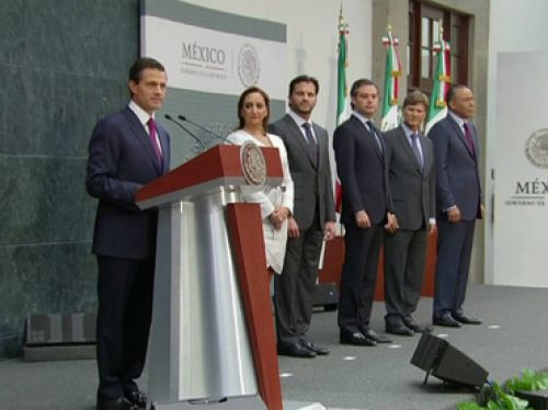 EPN anuncia 10 cambios en su Gabinete