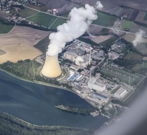Alemania mantendrá 2 de sus centrales nucleares hasta abril