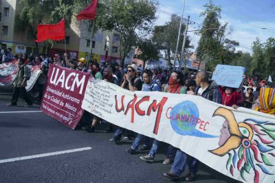 Porros profesionales secuestran la UACM: Carlos Arriaga