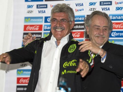 Presentan a "Tuca" Ferretti como técnico de la Selección Mexicana